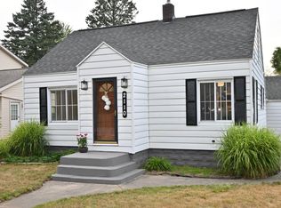 2110 W Norton Ave, Norton Shores, MI