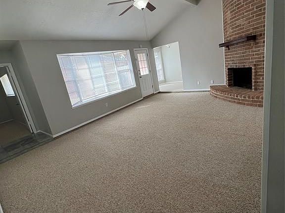 3rd image of 5115 Royal Pkwy