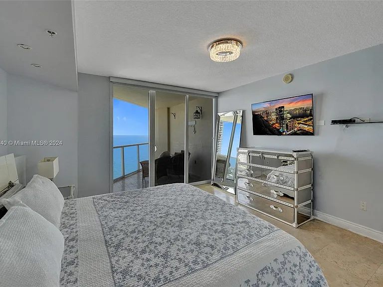 16699 Collins Ave #4106 — Photo 30