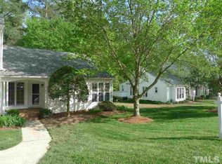 124 Planetree Ln, Cary, NC 27511