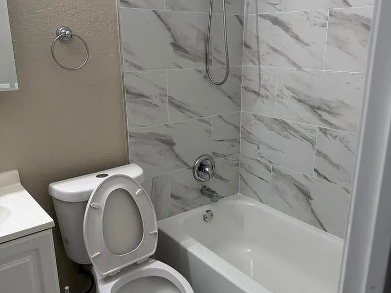 9519 Birmingham Dr — Photo 24