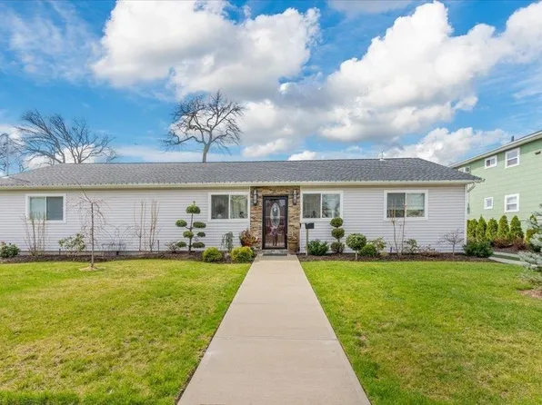 168 Charing Cross, Lynbrook, NY 11563