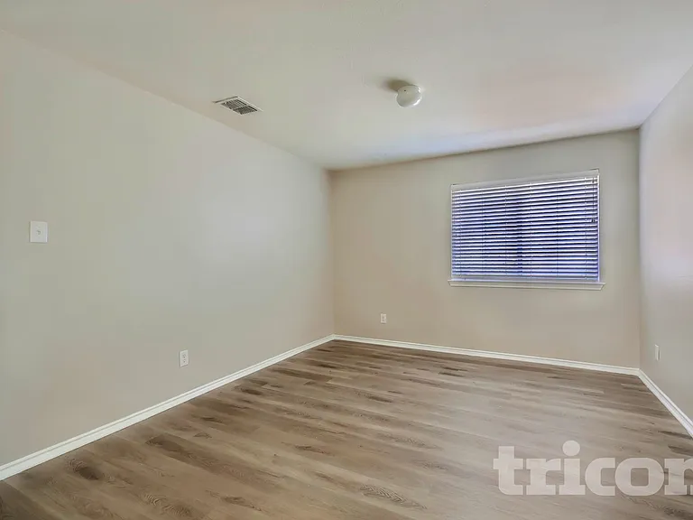 10802 Arabian Sands — Photo 5
