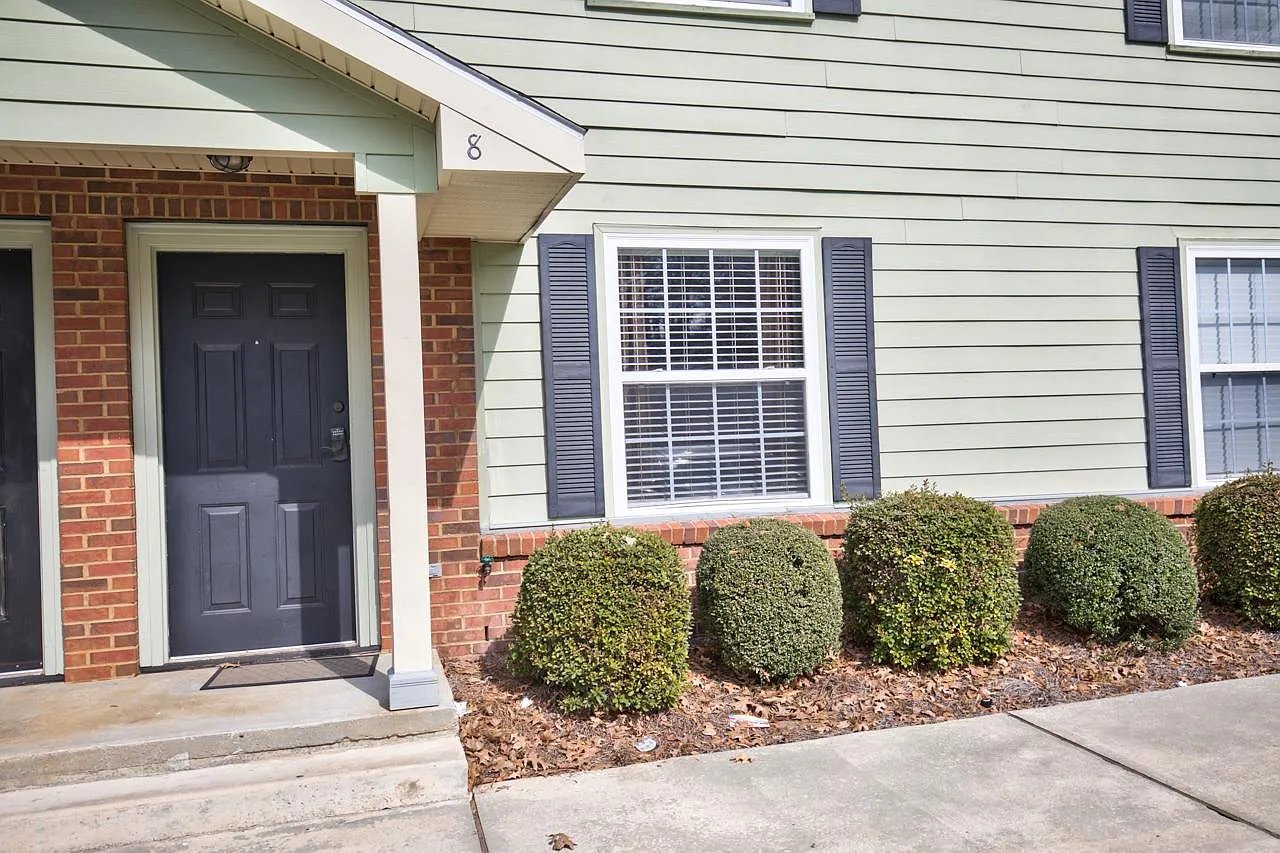 3 bed, 1550 sqft, $1,650 — Photo 3