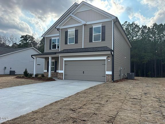 3rd image of 1652 Elk Run Dr