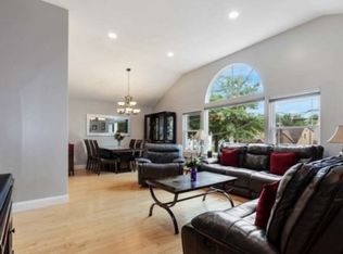 126 Union Pl, Ridgefield Park, NJ 07660