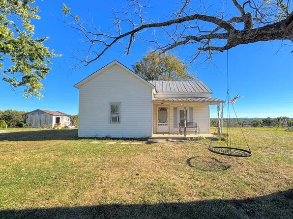3282 Concord Caddo Rd, Falmouth, KY 41040