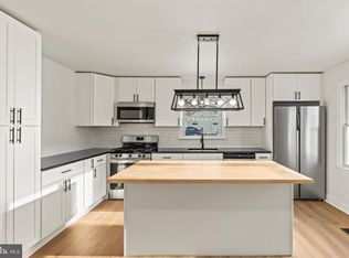 329 Ridge Ave, Glendora, NJ 08029