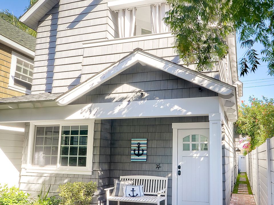 1st image of 819 G Ave