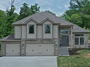 6015 N Ames St, Kansas City, MO 64151