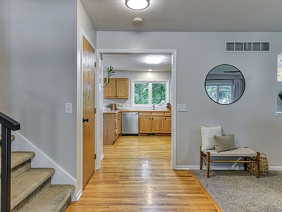 5th image of 3900 San Mateo Ln