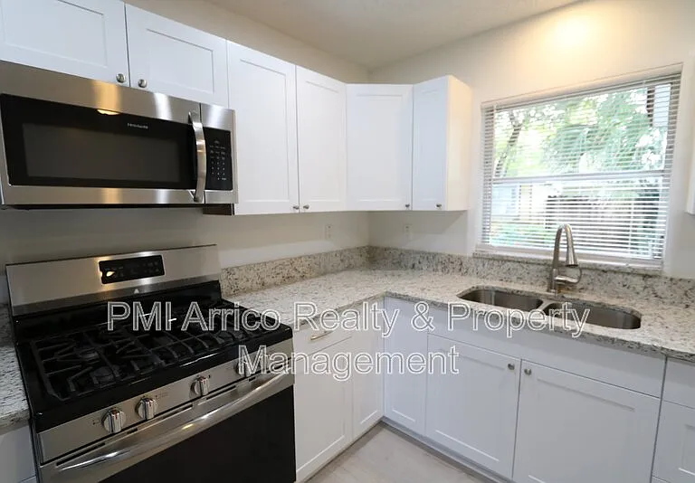 4109 E 99th Ave — Photo 8