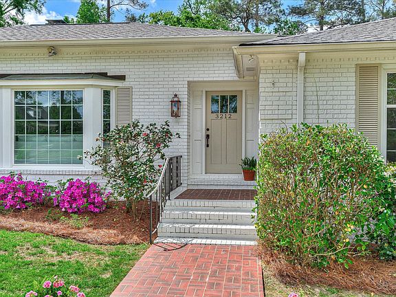 4th image of 3212 Montpelier Drive