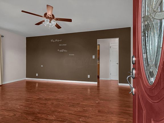 3rd image of 420 W Hubert Ave