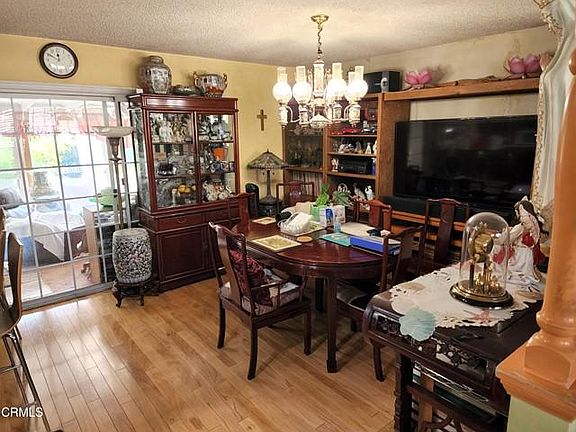 5th image of 3006 E Dwight Ave