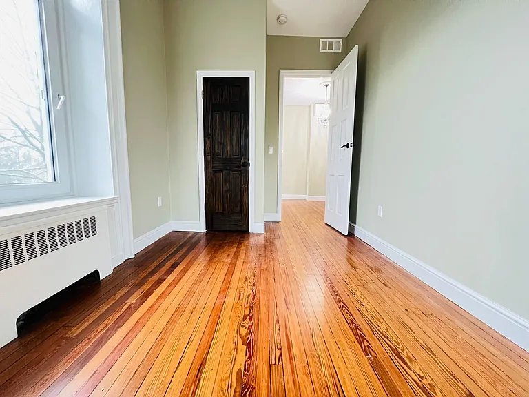 155 Beacon Hill Dr #6 — Photo 8