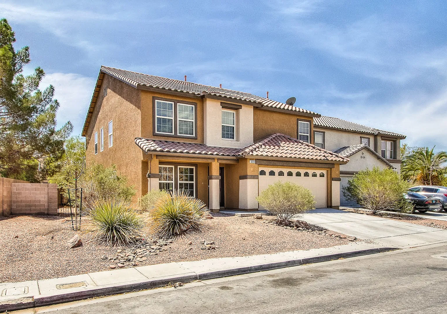 5 bed, 2784 sqft, $2,550 — Photo 3
