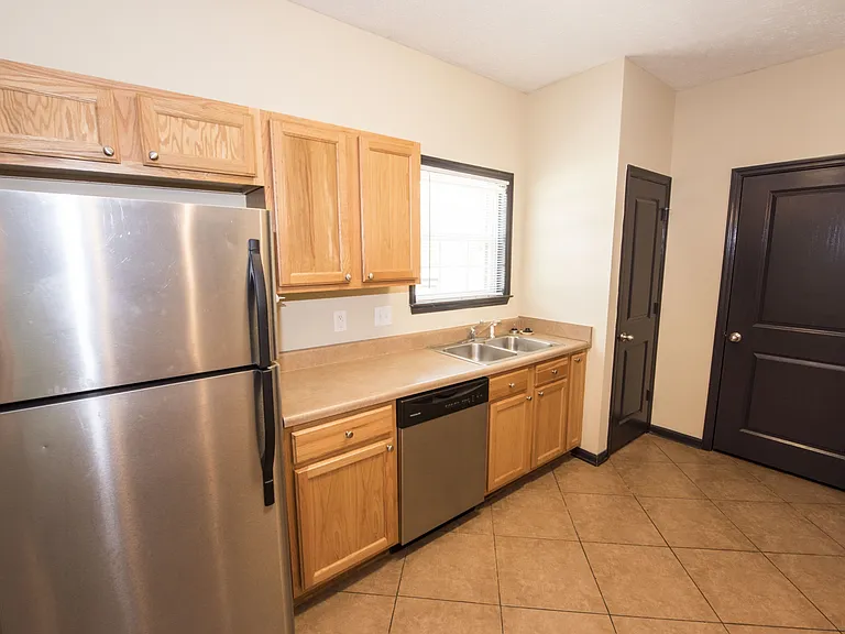 832 Harvard Dr #NA — Photo 4