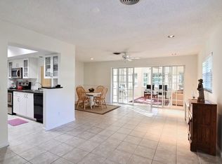 466 Date Palm Rd, Vero Beach, FL 32963