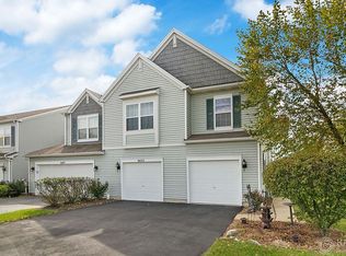 8425 Stillwater Rd, Wonder Lake, IL 60097