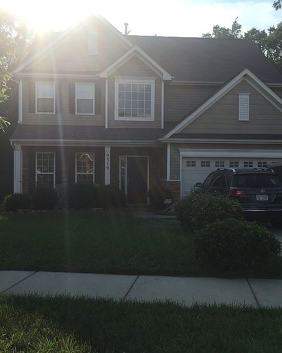 1st image of 9319 Macquarie Ln