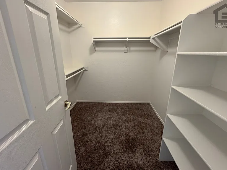 12614 W Avalon Dr — Photo 35