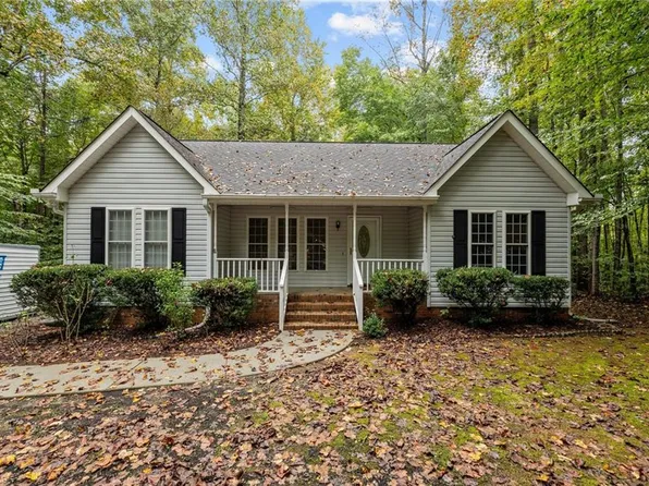 1825 Daniels Farm Rd, Mebane, NC 27302