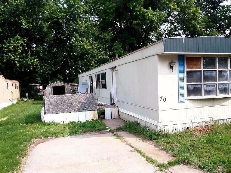502 Beech St — Photo 17