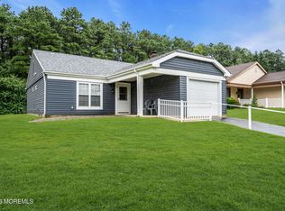 3 Maidstone Way, Manchester, NJ 08759