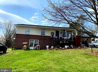 202 Old Martinsburg Rd, Shepherdstown, WV 25443
