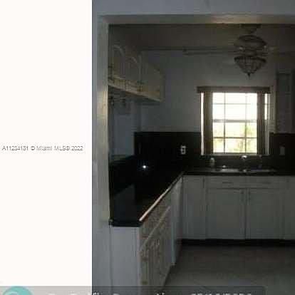 4th image of 5357 N Andrews Ave