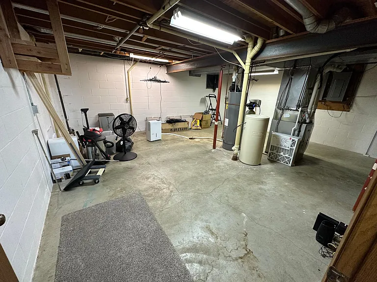 925 Sierra Ln NE — Photo 34