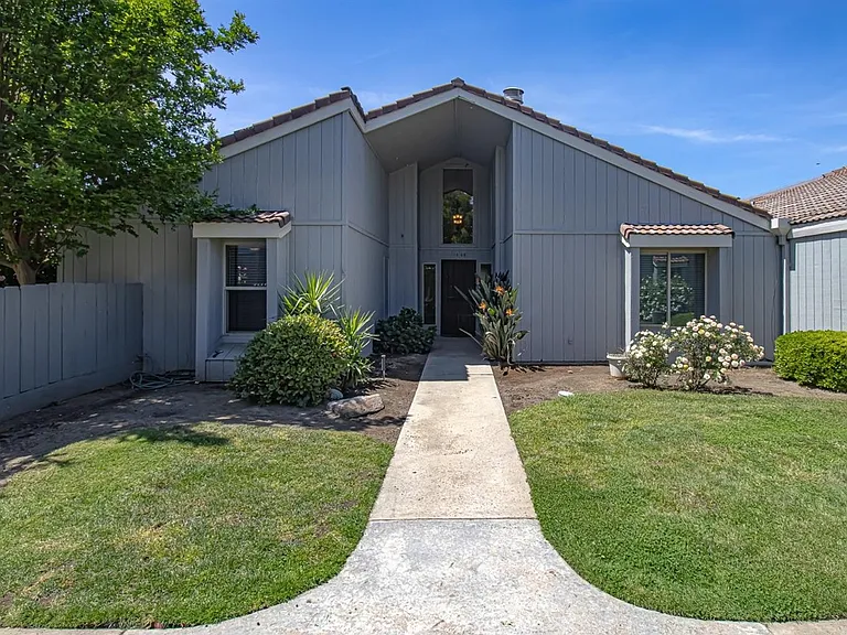 1808 Cougar Ln #1 — Photo 1