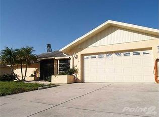 411 Gulfbreeze Blvd, Venice, FL 34293