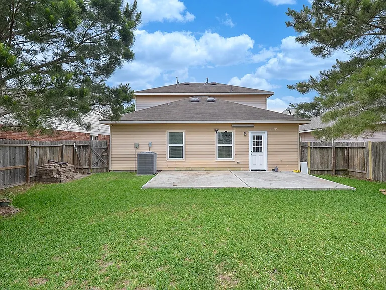 21723 Britton Hill Way — Photo 33