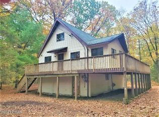 489 Raymondskill Rd, Milford, PA 18337