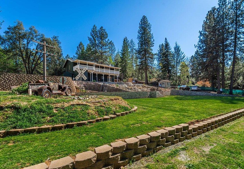 23870 Tokayana Way, Colfax, CA 95713 | MLS #226027612 | Zillow