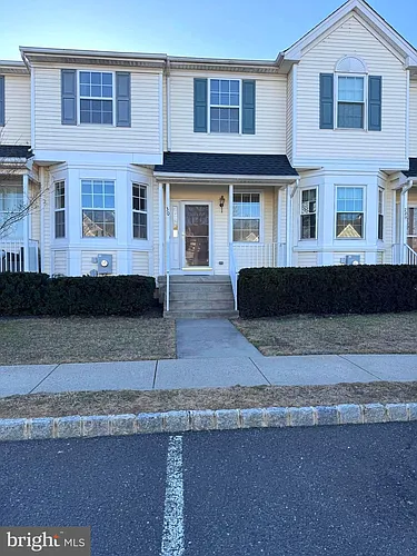 30 Amesbury Ct Photo 1