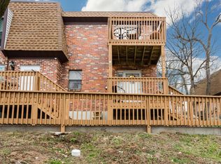 2763 Blackforest Dr, Saint Louis, MO