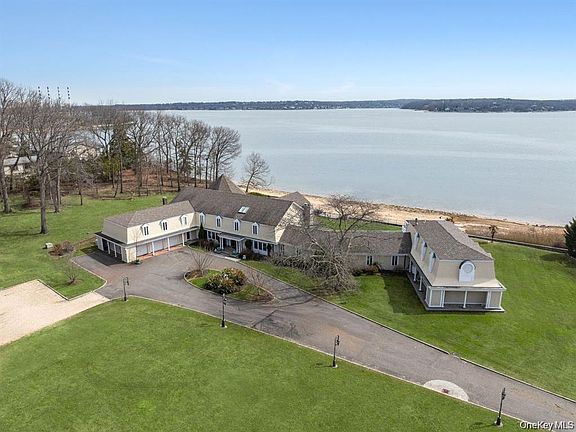 4th image of 33A Beach Road