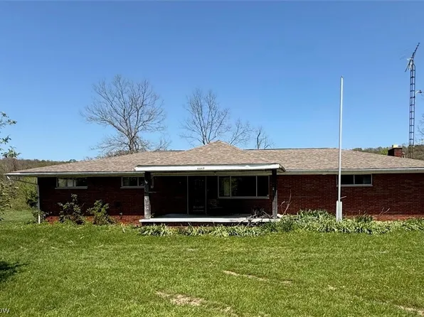 4667 Arvilla Rd, Bens Run, WV 26146