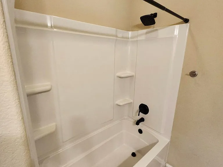 6406 Hall Of Fame Blvd — Photo 32