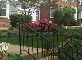 107 Hollywood Ln, Saint Louis, MO 63122