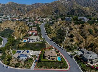 3305 Lismore Ln, Burbank, CA 91504