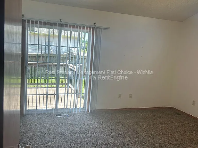 10805 E Funston St — Photo 24
