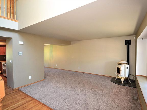 4th image of 6240 Farthing Dr