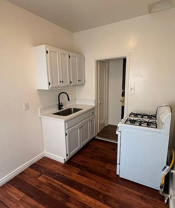 2420 Michigan Ave #101-210