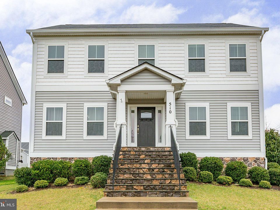 1st image of 510 Apricot St