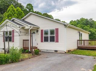 94 Martin Branch Rd, Leicester, NC 28748