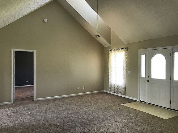 3rd image of 205 Harness Ct